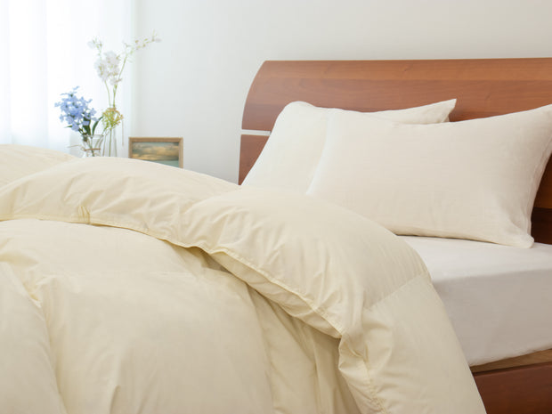 【プレゼント対象商品】ハンガリー産ホワイトダック ダウン90% ふとん 軽量タイプとあったかタイプ